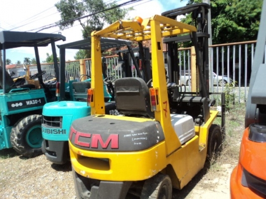 ละอองดาวแทรคเตอร์ ขายรถฟอร์คลิฟท์ TCM FHD25 เก่านอก สภาพพร้อมใช้ราคาถูก