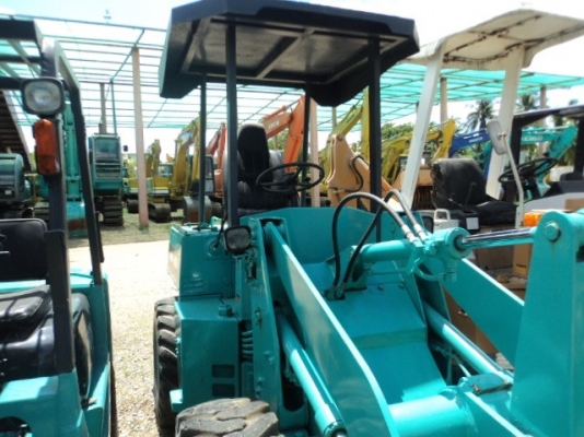 ละอองดาวแทรคเตอร์ ขายรถตักล้อยาง WA30-1 เก่านอก สภาพพร้อมใช้ราคาถูก