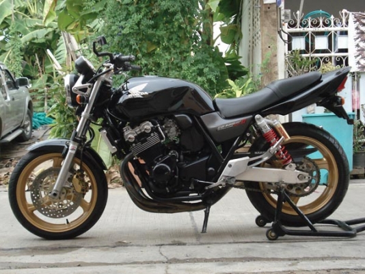 วุฒินนบุรี//ขาย CB400 V-TEC2 ปี2002 สวยกริ๊บเครื่องสดๆท่อแต่งไทเททั้งเส้นอินวอย+~สรรพสารมิตร