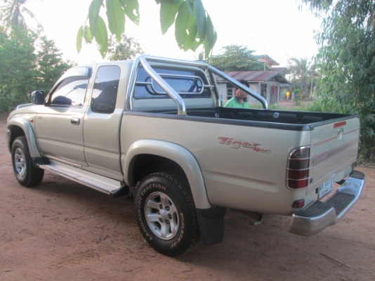 ขายD4D 4WD ถูก ๆ คับ