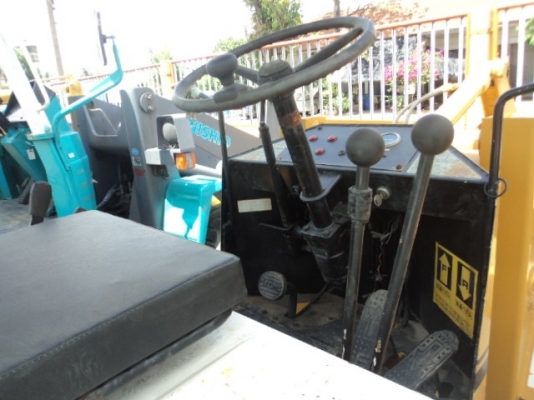 ละอองดาวแทรคเตอร์ ขายรถตักล้อยาง TCM 808 เก่านอก สภาพพร้อมใช้ราคาถูก