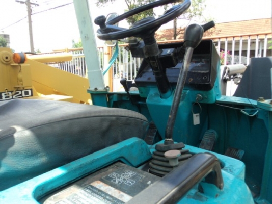 ละอองดาวแทรคเตอร์ ขายรถตักล้อยาง KOMATSU WA 50-3 เก่านอก สภาพพร้อมใช้ราคาถูก