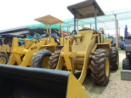 ละอองดาวแทรคเตอร์ ขายรถตักล้อยาง KOMATSU 510 เก่านอก สภาพพร้อมใช้ราคาถูก