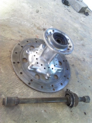 ขายดุมหน้า Honda Rebel250