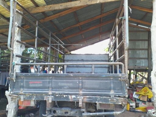 โตโยต้า ไดน่า115 ปี36หัวโต ยกได้ 3ใบปัดน๊อด6หน้า หลัง คอกเหล็กใหญ่สูงโทร0833759969 โตโยต้า ไดน่า115 ปี36หัวโต ยกได้ 3ใบปัดน๊อด6หน้า หลัง คอกเหล็กใหญ่สูงโทร0833759969