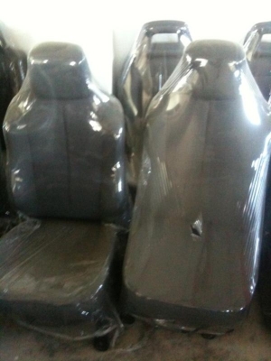 ขายเบาะเดิมป้ายแดง อีซูซุ วีกอส 2013 ต่างจังหวัดส่งได้ครับ