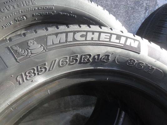 ยาง 185/65R14 สวยๆ 4 เส้น ราคา 1300 บาท