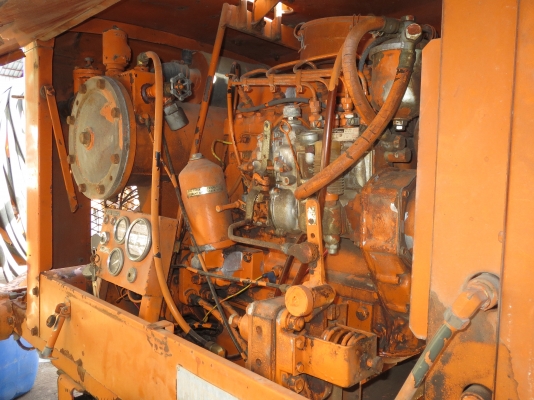 เครื่องปั๊มลมเคลื่อนที่ Airman เครื่องดีเซล 4สูบ มือสองนอก พร้อมหางลาก เครื่องปั๊มลมเคลื่อนที่ Airman เครื่องดีเซล 4สูบ มือสองนอก พร้อมหางลาก