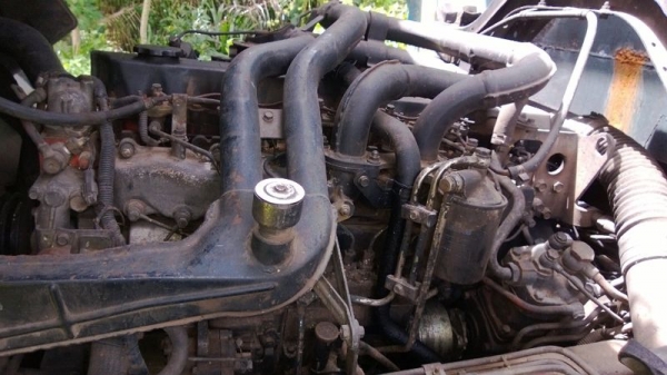 รถอิซูซุ 10 ล้อดั้ม เปลื่ยนเครื่อง 230 แรงม้า ( ขายแม่ลูก ) สนใจติดต่อ 081 - 6079515 รถอิซูซุ 10 ล้อดั้ม เปลื่ยนเครื่อง 230 แรงม้า ( ขายแม่ลูก ) สนใจติดต่อ 081 - 6079515