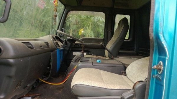 รถอิซูซุ 10 ล้อดั้ม เปลื่ยนเครื่อง 230 แรงม้า ( ขายแม่ลูก ) สนใจติดต่อ 081 - 6079515 รถอิซูซุ 10 ล้อดั้ม เปลื่ยนเครื่อง 230 แรงม้า ( ขายแม่ลูก ) สนใจติดต่อ 081 - 6079515