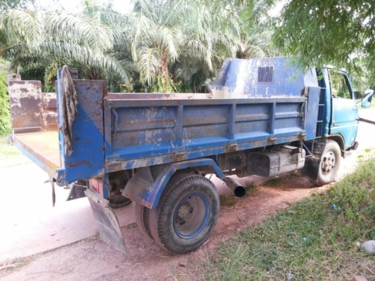 รถโตโยต้า 6 ล้อดั้ม เปลื่ยนเครื่อง 115 แรงม้า สนใจติดต่อ 081 - 6079515 รถโตโยต้า 6 ล้อดั้ม เปลื่ยนเครื่อง 115 แรงม้า สนใจติดต่อ 081 - 6079515