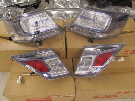 ขายชุดไฟท้าย แคมรี่ ไฮบริด 2012