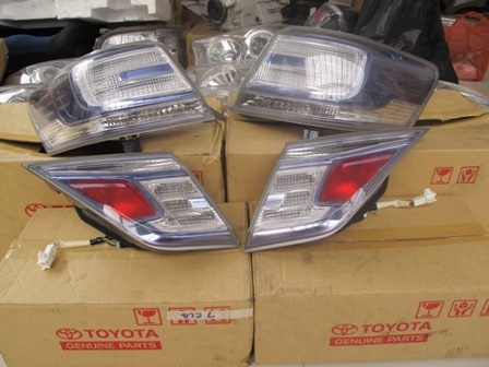 ขายชุดไฟท้าย แคมรี่ ไฮบริด 2012