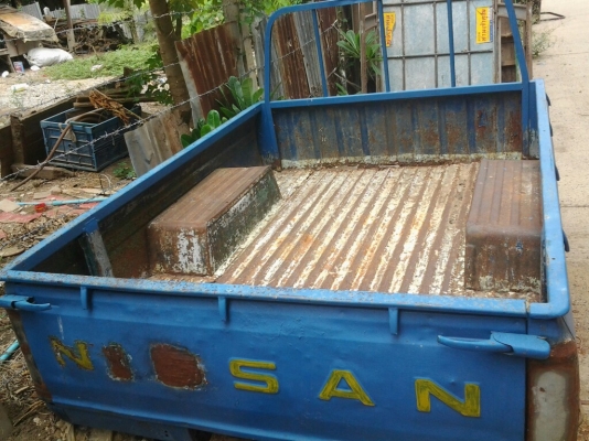 JOECLASSIC..ขายกะบะข้างร่องดัสสัน521 แปลงเป็นไฟนอนมาแล้วยกใส่ใช้ได้เลย..ขาย4500..สนใจโทรสอบฤามได้..