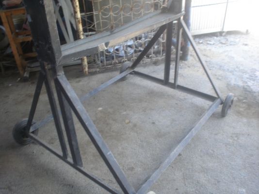 ป้ายไฟ  เหล็กหนาแข็งแรง  ขายราคาชาวบ้าน 800บาท ถูกสุดๆ