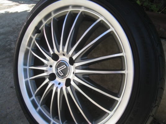 ขายล้อแม็กมือ 2 Lenso 17"x7" et40 4รู100 ล้อทำสีมาใหม่ครับ+ ยางปี12 (081-3747940))