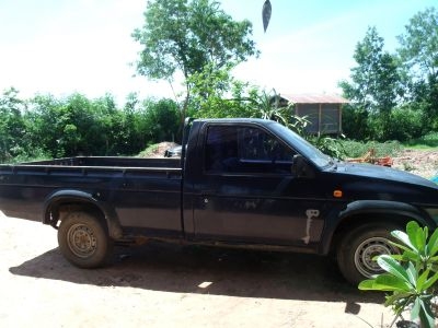 ขาย NISSAN BIG M ฝาแดงละเอียด ขาย NISSAN BIG M ฝาแดงละเอียด