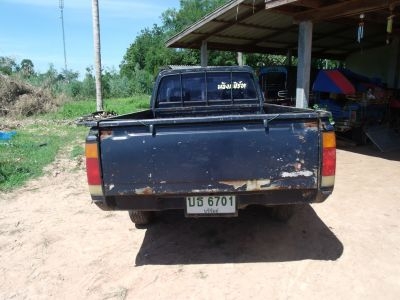 ขาย NISSAN BIG M ฝาแดงละเอียด ขาย NISSAN BIG M ฝาแดงละเอียด