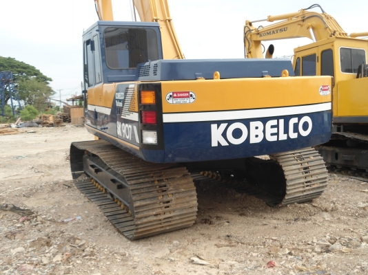 ขายรถแมคโครSK200 // สภาพพร้อมใช้ สนใจติดต่อ บอย085-156-2314