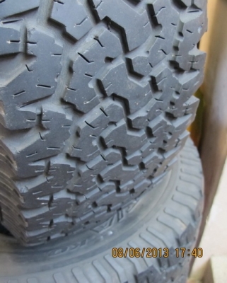 ขายยาง  BF ALL  30 x 9.5 x 15  ..............สวยๆ เชิญครับ