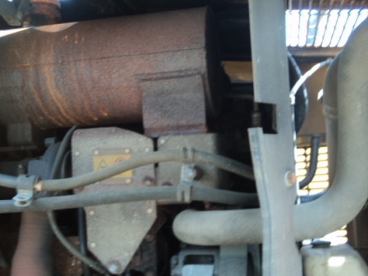 ละอองดาวแทรคเตอร์ ขายรถตักล้อยาง KOMATSU WA100-5 เก่านอก สภาพพร้อมใช้ราคาถูก