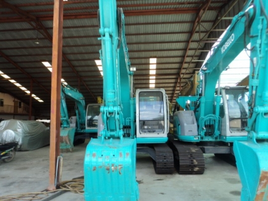 ละอองดาวแทรคเตอร์ ขายรถแบคโฮ KOBELCO SK135 SR เก่านอก สภาพพร้อมใช้ราคาถูก