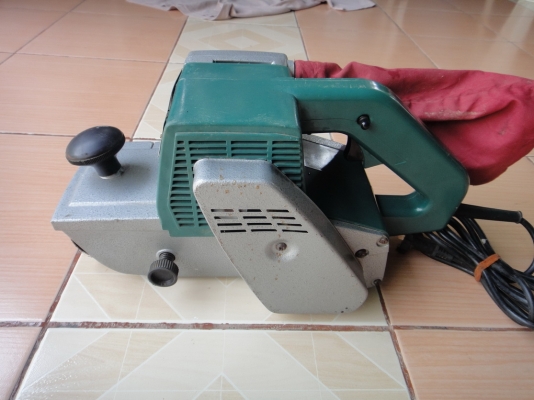 รถถัง Makita 9401