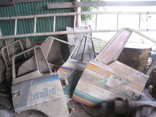 ขายอะหลั่ยหัวเก๋ง6ล้อฮีโน่ FC4J