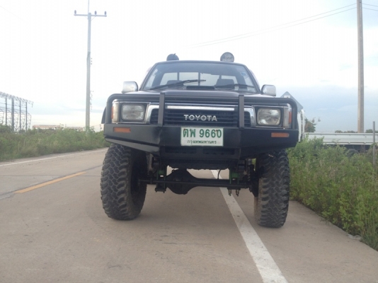 ขาย กระบะ โฟล์วิว 4WD เครื่อง 1KZ ราคา สองแสนห้าห้าพัน