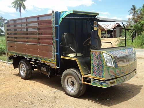 รถบรรทุกสี่ล้อดั้มได้ เครื่องนิสสันED33 100HP มีสโลพร้อม รถสภาพสวยผมทำสีใหม่เองเช็คเองครับใช้งานได้เลยราคาคุยกันได้ครับ