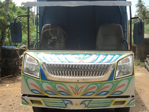 รถบรรทุกสี่ล้อดั้มได้ เครื่องนิสสันED33 100HP มีสโลพร้อม รถสภาพสวยผมทำสีใหม่เองเช็คเองครับใช้งานได้เลยราคาคุยกันได้ครับ