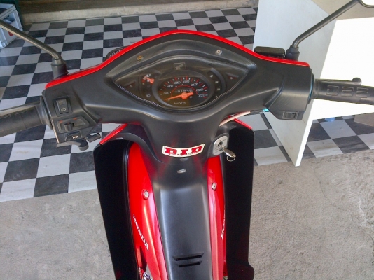 ขาย!เวฟ100ยูบ๊อก จัดสภาพ  รถแต่งสภาพโช๊คหน้าทอง ล้อทองคู่ ดุมล้อกลึง ปี51 รถเครื่องลูกโตดีแน่นๆ  ครั๊ชมือ พร้อมใช้ ทะเบียน+เอกสารโอน ภาษีไม่หมด