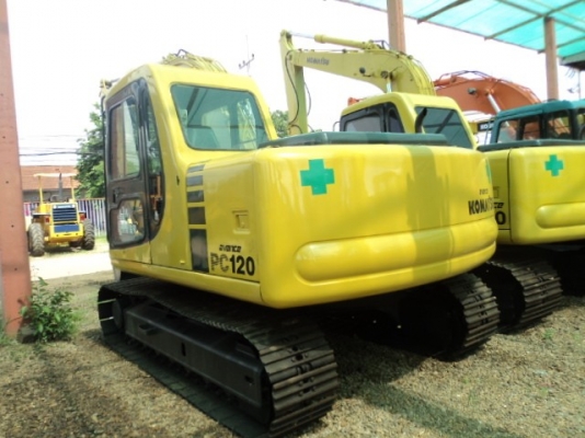 ละอองดาวแทรคเตอร์ ขายรถแบคโฮ KOMATSU PC120-6 เก่านอก สภาพพร้อมใช้ราคาถูก