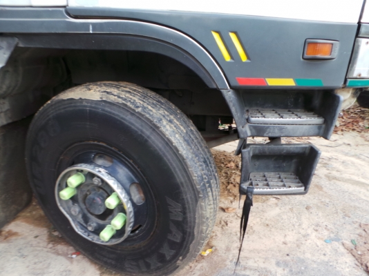 HINO FM1J 220 แรงม้า มีระบบพ่วง หัวเดิม เครื่องเดิมค่ะ คัซซีสวยนะ