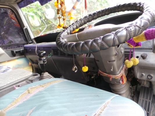 HINO FM1J 220 แรงม้า มีระบบพ่วง หัวเดิม เครื่องเดิมค่ะ คัซซีสวยนะ