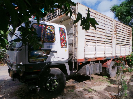 HINO FM1J 220 แรงม้า มีระบบพ่วง หัวเดิม เครื่องเดิมค่ะ คัซซีสวยนะ