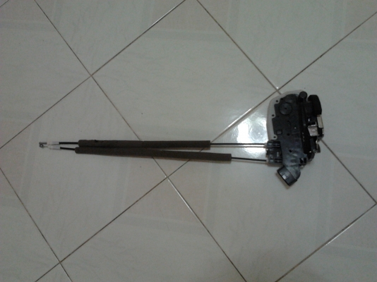 ขายชุดกลอนประตู NISSAN TEANA ขายชุดกลอนประตู NISSAN TEANA