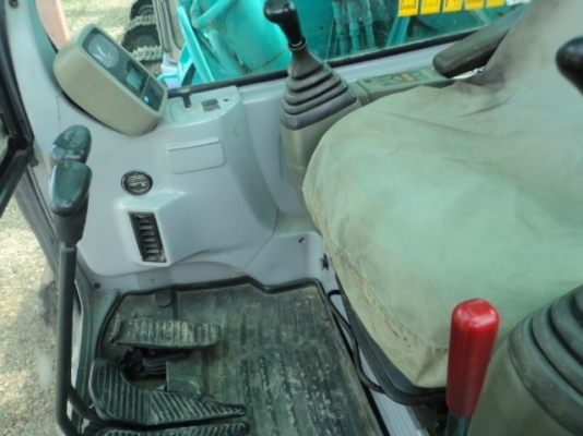 ละอองดาวแทรคเตอร์ ขายรถแบคโฮ KOBELCO SK200SR-6 เก่านอก สภาพพร้อมใช้ราคาถูก