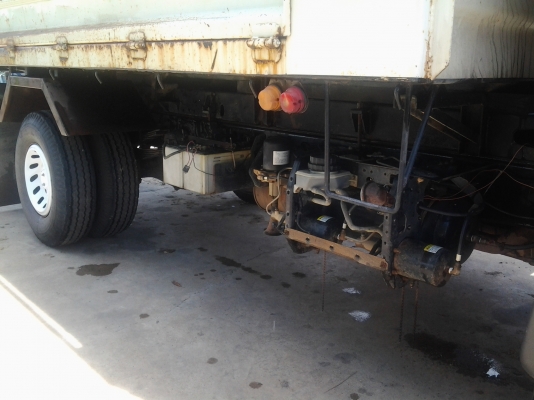 HINO MEGA 170 Hp ดั้มพ์สามมิตร ปี51 เลขไมล์ 58000 โล (ทีมงานรถคุณภาพ)