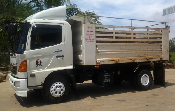 HINO MEGA 170 Hp ดั้มพ์สามมิตร ปี51 เลขไมล์ 58000 โล (ทีมงานรถคุณภาพ)