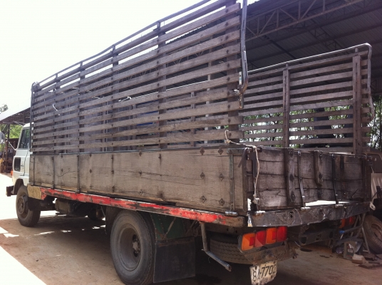 ขายรถบรรทุก 6 ล้อ (กระบะคาร์โก้ไม้) HINO GD คัสซี GD176KA เครื่อง EH700 (168 แรงม้า) เครื่องดี คัสซีสวย ทะเบียนพร้อมโอน ขายรถบรรทุก 6 ล้อ (กระบะคาร์โก้ไม้) HINO GD คัสซี GD176KA เครื่อง EH700 (168 แรงม้า) เครื่องดี คัสซีสวย ทะเบียนพร้อมโอน