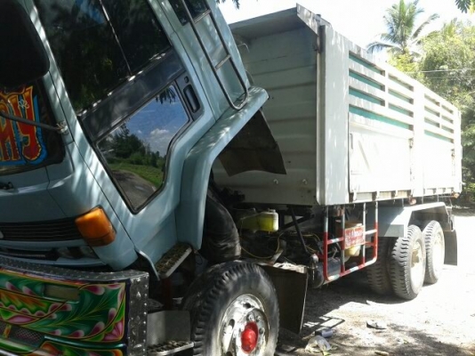 สิบล้ออีซูซุ ครัดซี จัมโบ้ 200เปลี่ยนเครื่อง240 ไม่โบ เกียร์แทนเลอร์ ช่วงล่าง 240 กระบะเหล็ก ยางดีครัดซีสวยจัดหัวล็อคเก่าญี่ปุ่น รถระบบช่วงล่างแน่น เกลี่ยงสะอาดหมดจด 1100000