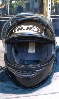 ขาย หมวก HJC CL-15 size M สีดำเงา ชิวใส สภาพใหม่ 95\% ใส่ออกทริป 2 ครั้ง 3,500.- มีถุงให้ด้วย tee 0840031815