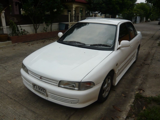 รถสวยสภาพพร้อมใช้ เกียร์ออโต้ ใช้งานได้ทันที