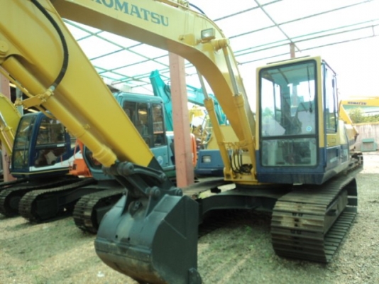 ละอองดาวแทรคเตอร์ ขายรถแบคโฮ KOMATSU PC100-5 เก่านอก สภาพพร้อมใช้ราคาถูก