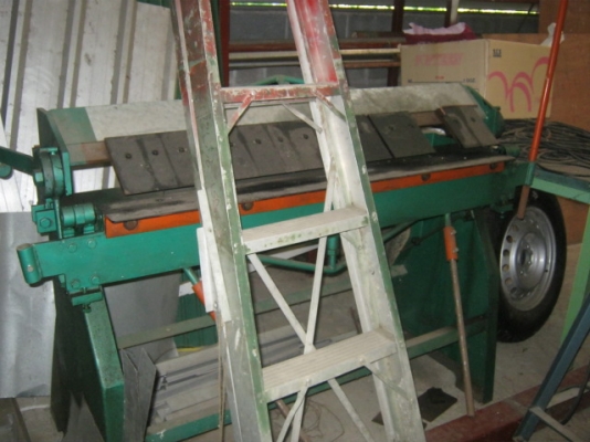 เครื่องพับมือโยก