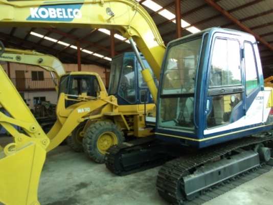 ละอองดาวแทรคเตอร์ ขายรถแบคโฮ KOBELCO SK60-3 เก่านอก สภาพพร้อมใช้ราคาถูก