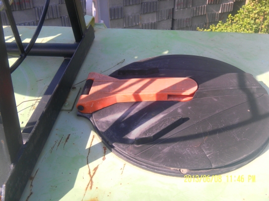 แทงค์น้ำพร้อมเครื่องสูบน้ำพร้อมลายฉีดน้ำ3200ลิตรเก่าญี่ปุ่น