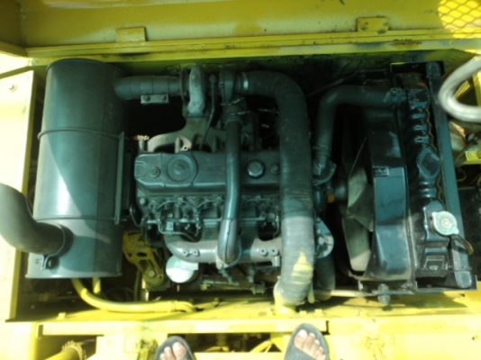 ละอองดาวแทรคเตอร์ ขายรถแบคโฮ KOBELCO SK045-N2 เก่านอก สภาพพร้อมใช้ราคาถูก