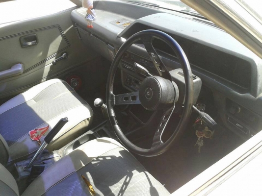 ขายด่วนครับไม่มีตังจ่ายค่าเทอม MITSUBISHI, GALANT SIGMA 2.0